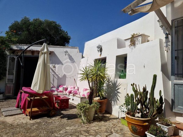casa indipendente in vendita ad Ostuni