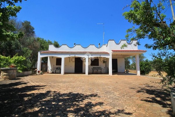 casa indipendente in vendita ad Ostuni