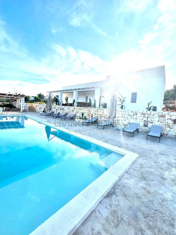 casa indipendente in vendita ad Ostuni