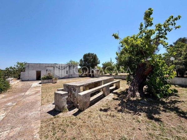 casa indipendente in vendita ad Ostuni