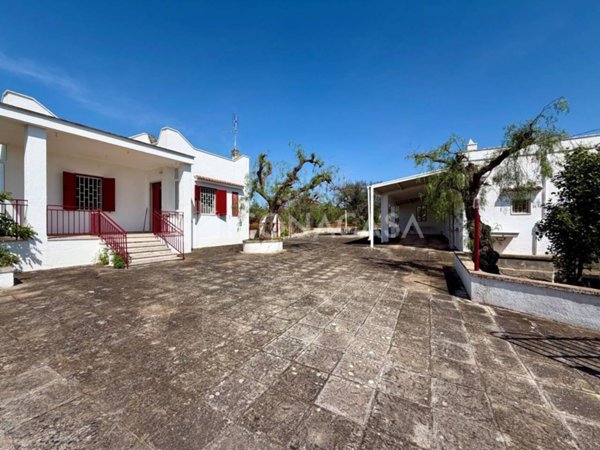 casa indipendente in vendita ad Ostuni
