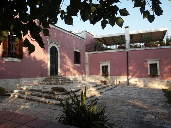 casa indipendente in vendita ad Ostuni
