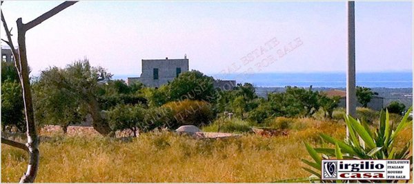 casa indipendente in vendita ad Ostuni
