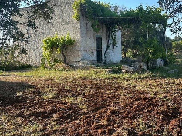 casa indipendente in vendita ad Ostuni