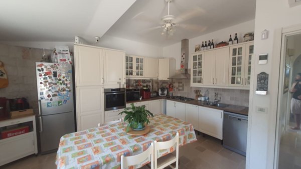 casa indipendente in vendita ad Ostuni in zona Ramunno Secondo