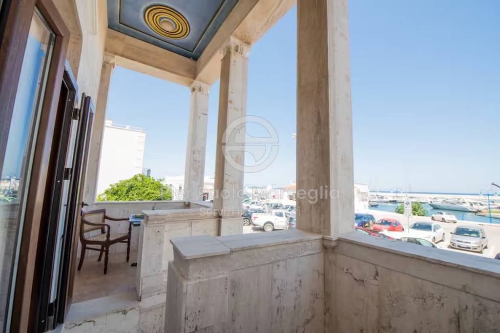 casa indipendente in vendita ad Ostuni in zona Villanova