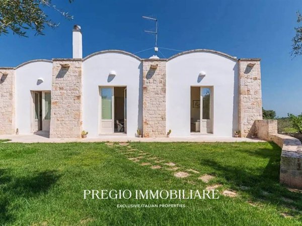 casa indipendente in vendita ad Ostuni