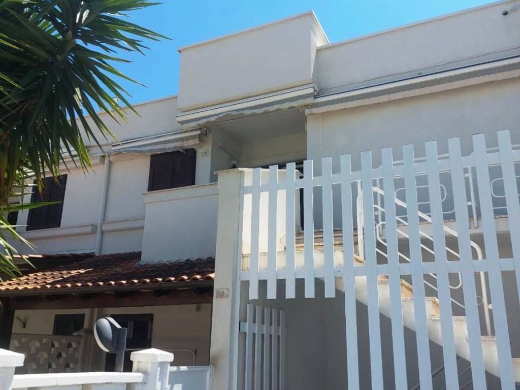 casa indipendente in vendita ad Ostuni