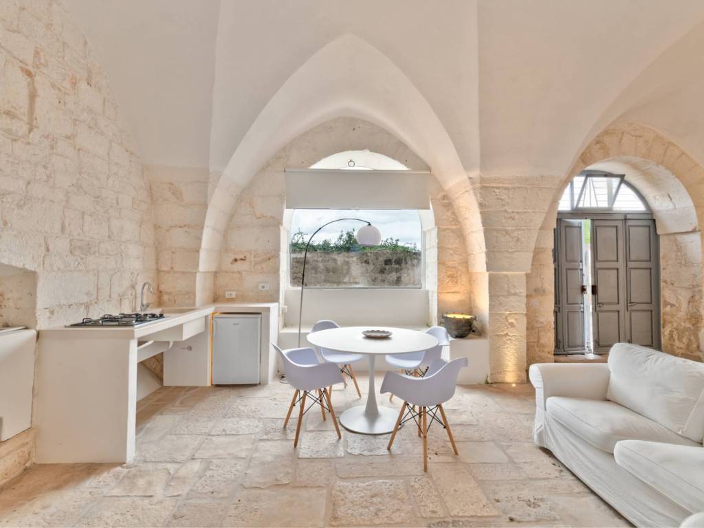 intera palazzina in vendita ad Ostuni