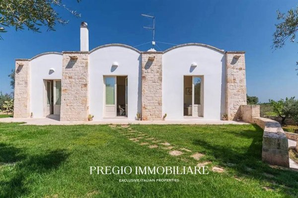 casa indipendente in vendita ad Ostuni