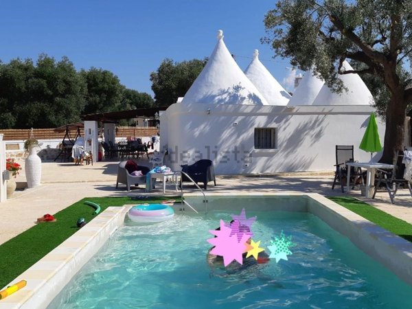quadrivano in vendita ad Ostuni in zona Ramunno Secondo