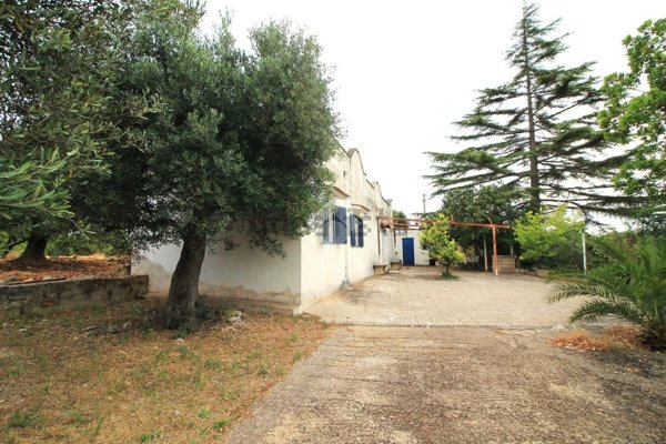 quadrivano in vendita ad Ostuni in zona Ramunno Secondo