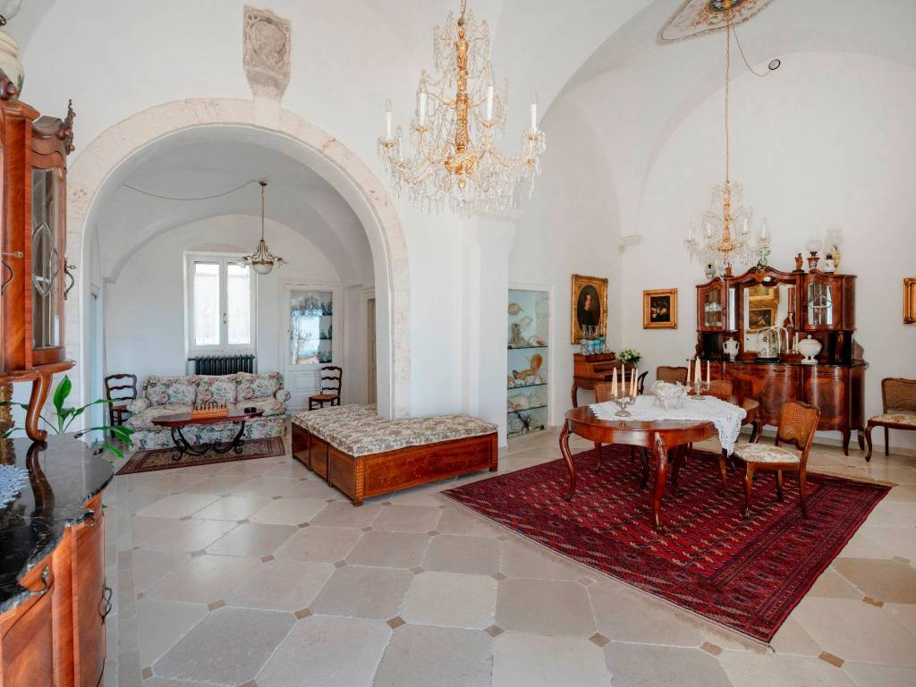 intera palazzina in vendita ad Ostuni