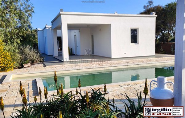casa indipendente in vendita ad Ostuni