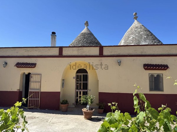 casa indipendente in vendita ad Ostuni in zona Ramunno Secondo