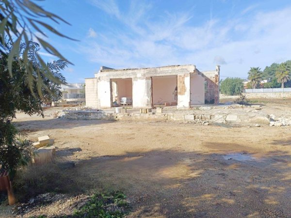 casa indipendente in vendita ad Ostuni in zona Ramunno Secondo