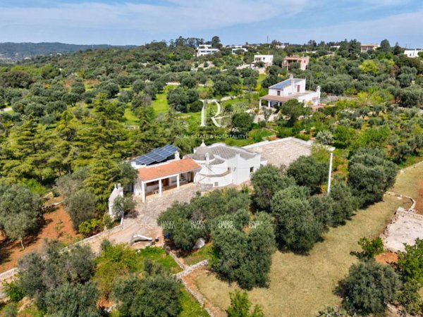 casa indipendente in vendita ad Ostuni