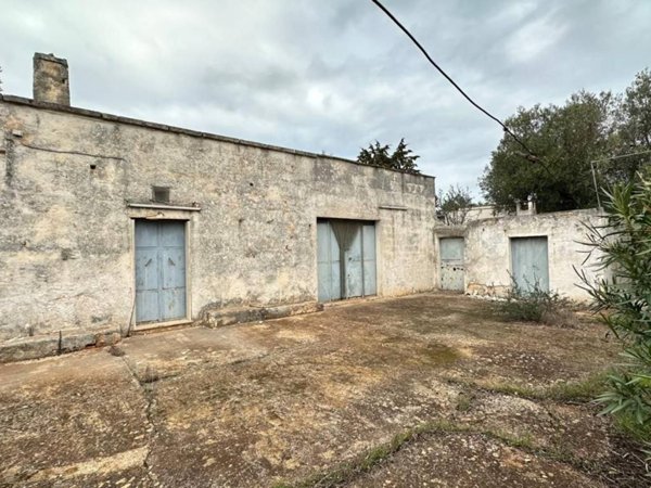 casa indipendente in vendita ad Ostuni in zona Ramunno Secondo