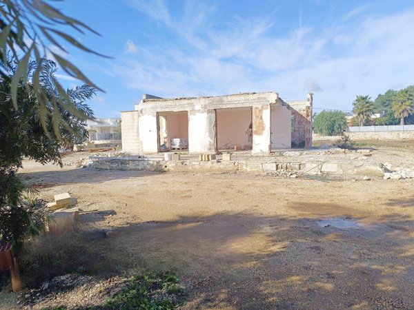 casa indipendente in vendita ad Ostuni in zona Ramunno Secondo