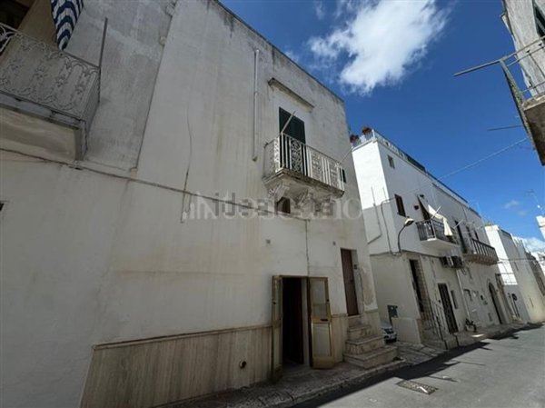 quadrivano in vendita ad Ostuni