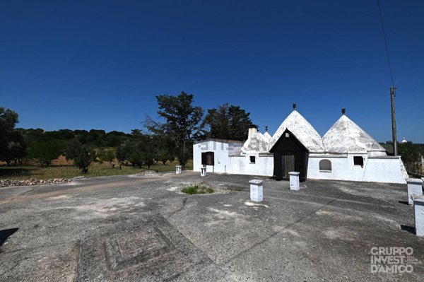 casa indipendente in vendita ad Ostuni in zona Ramunno Secondo