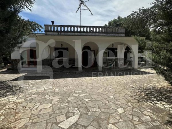 casa indipendente in vendita ad Ostuni