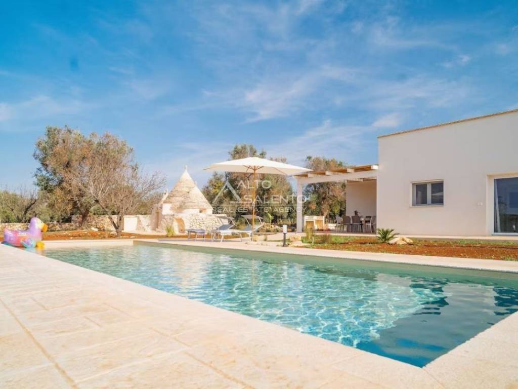 casa indipendente in vendita ad Ostuni