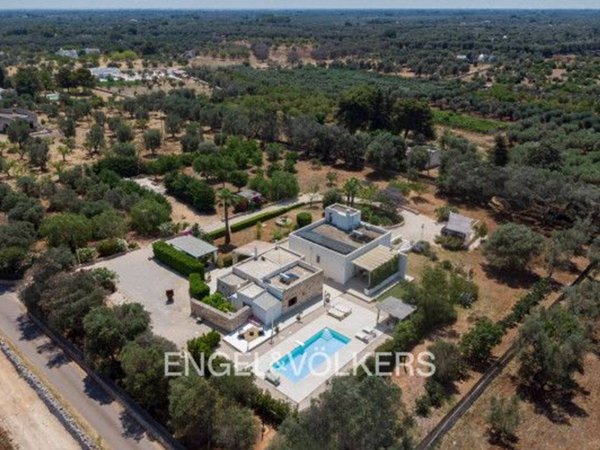 casa indipendente in vendita ad Ostuni