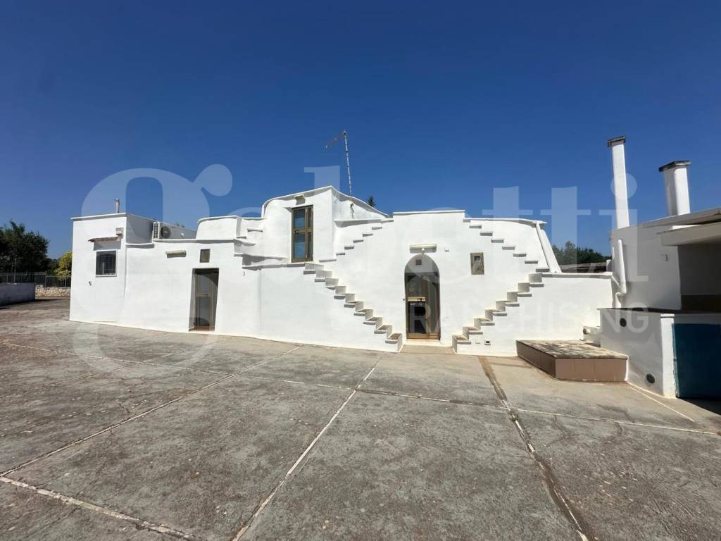 casa indipendente in vendita ad Ostuni