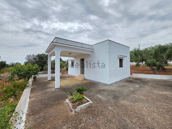 casa indipendente in vendita ad Ostuni