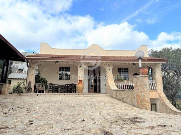 casa indipendente in vendita ad Ostuni