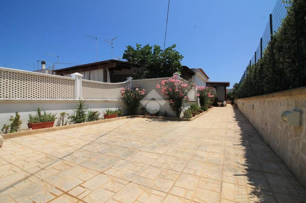 casa indipendente in vendita ad Ostuni