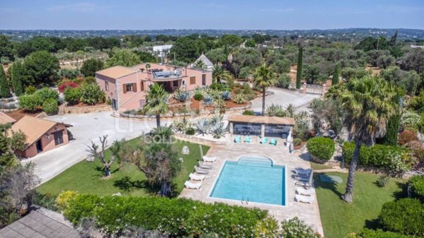 casa indipendente in vendita ad Ostuni