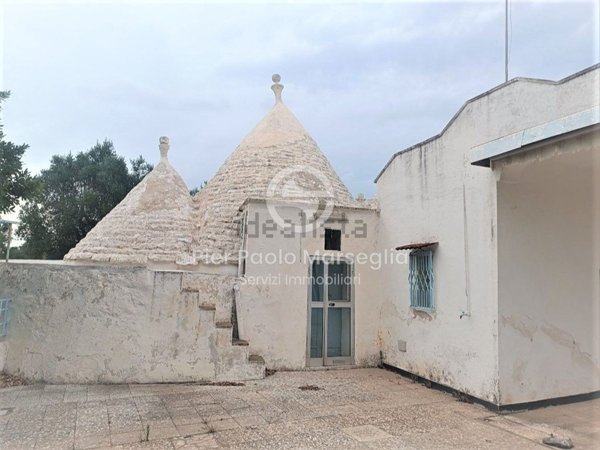 quadrivano in vendita ad Ostuni