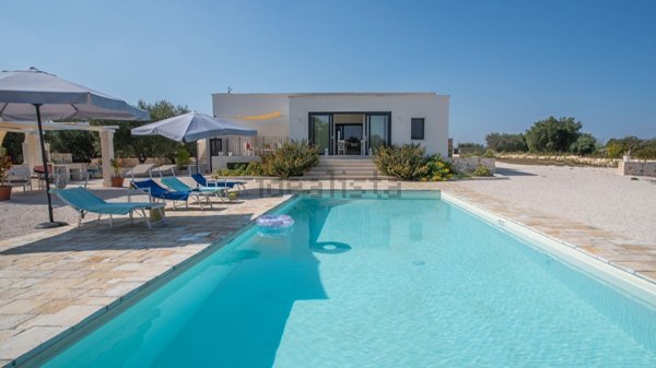 casa indipendente in vendita ad Ostuni