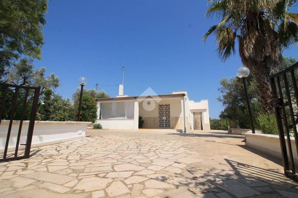casa indipendente in vendita ad Ostuni