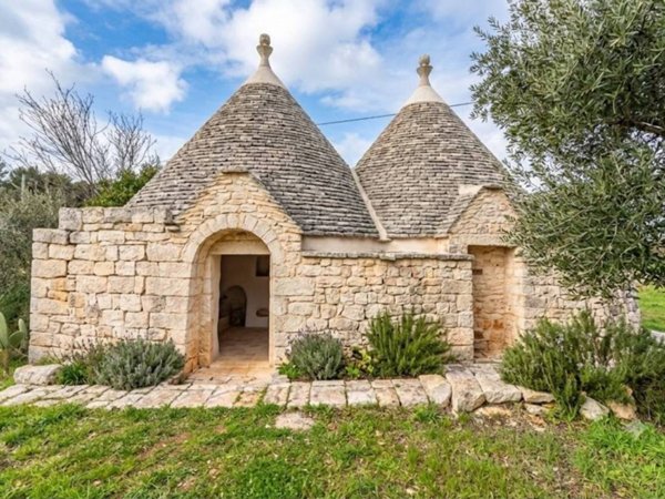 casa indipendente in vendita ad Ostuni