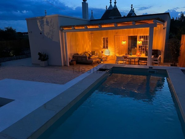 casa indipendente in vendita ad Ostuni