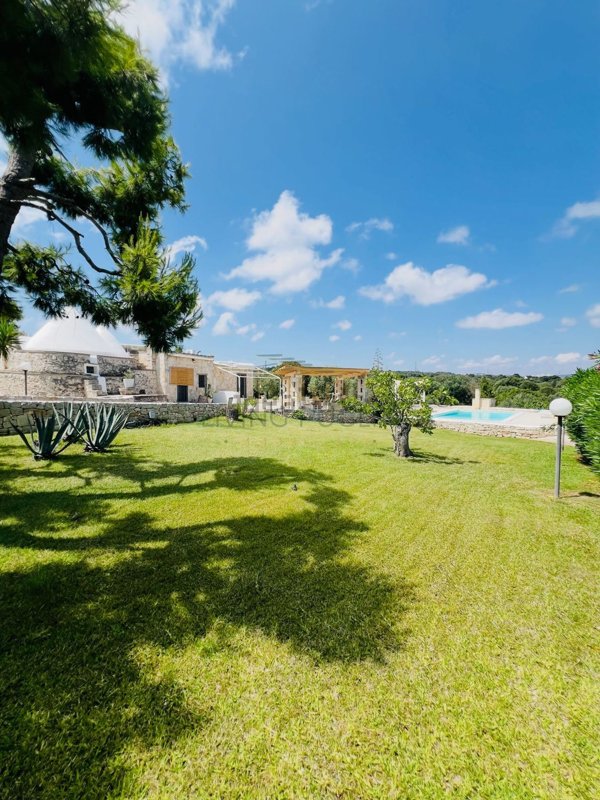 casa indipendente in vendita ad Ostuni