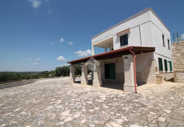 casa indipendente in vendita ad Ostuni in zona Ramunno Secondo