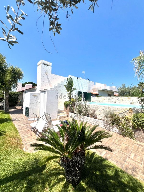 casa indipendente in vendita ad Ostuni