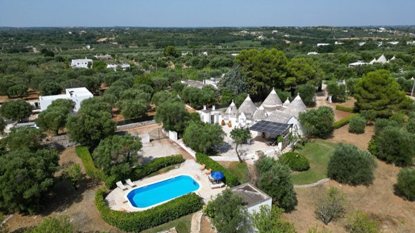 pentavano in vendita ad Ostuni