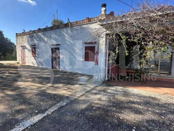 casa indipendente in vendita ad Ostuni