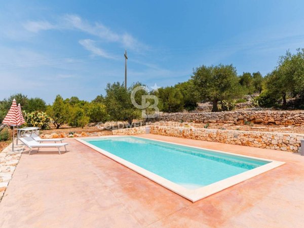 casa indipendente in vendita ad Ostuni