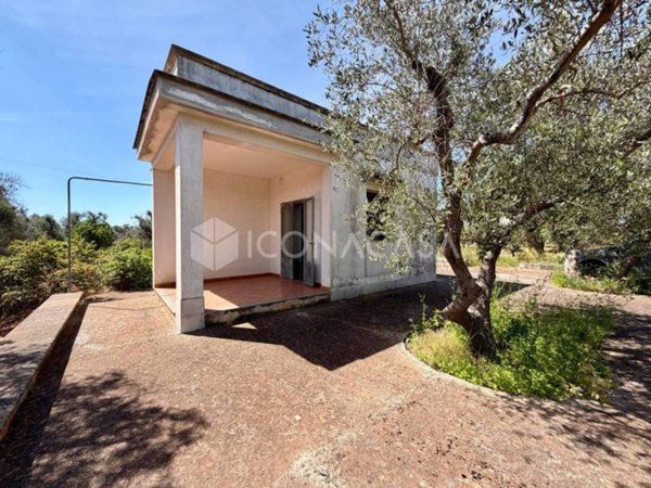 casa indipendente in vendita ad Ostuni