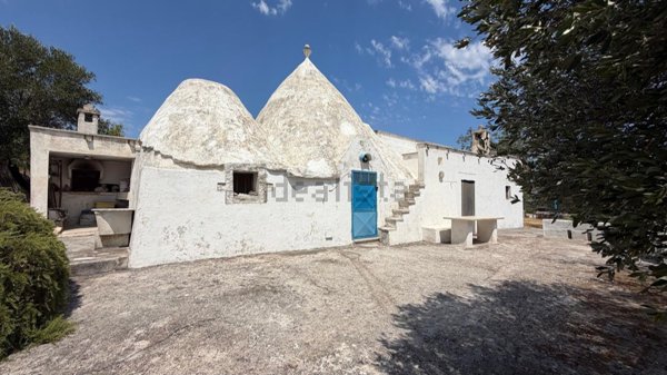 pentavano in vendita ad Ostuni