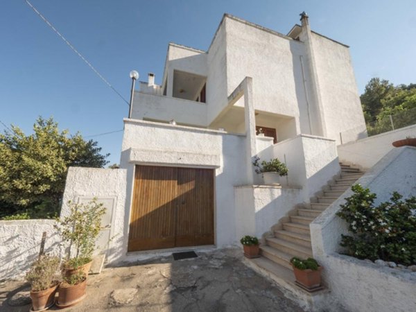 casa indipendente in vendita ad Ostuni