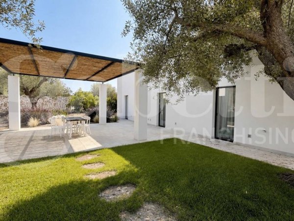 casa indipendente in vendita ad Ostuni