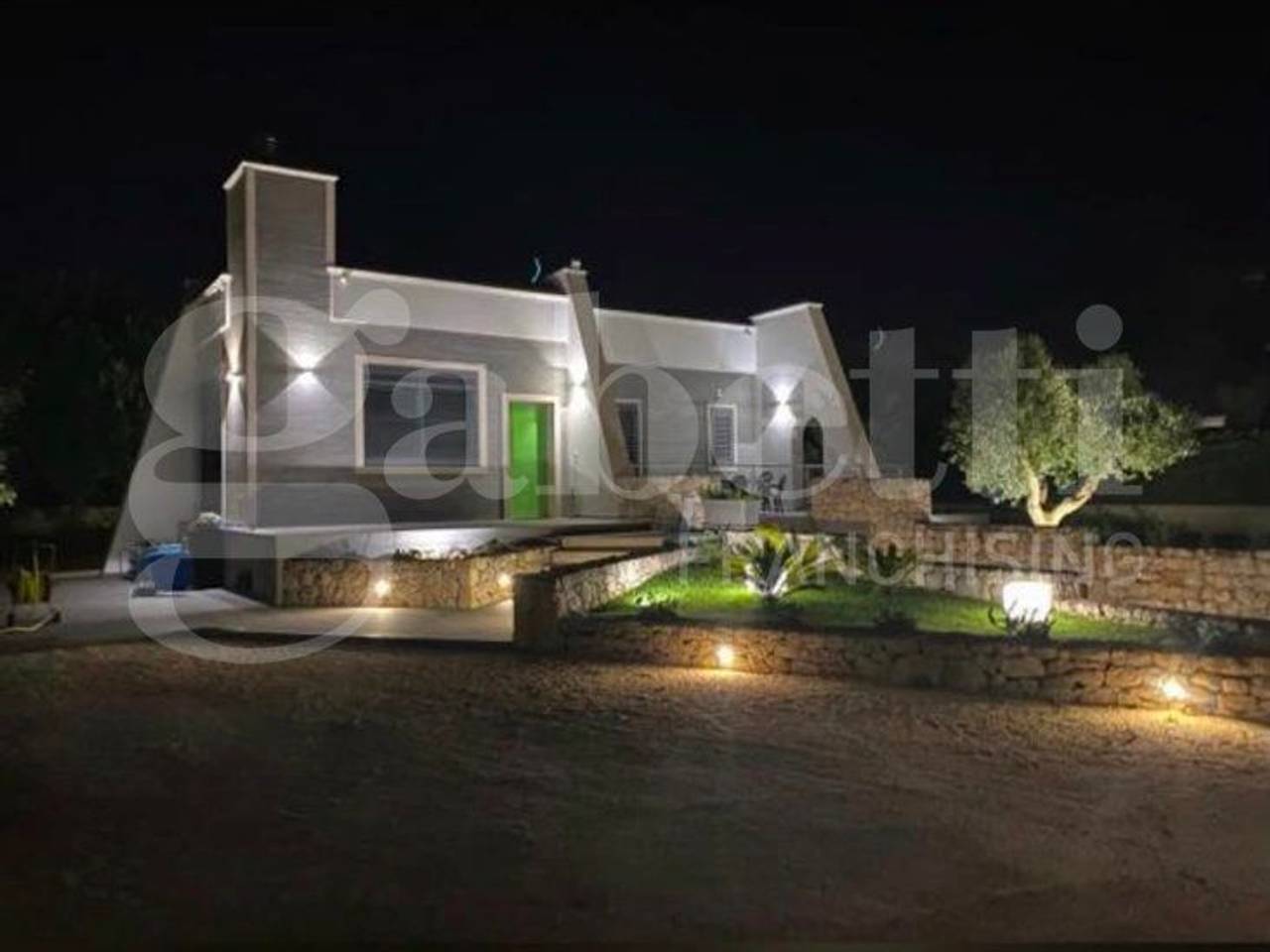 casa indipendente in vendita ad Ostuni