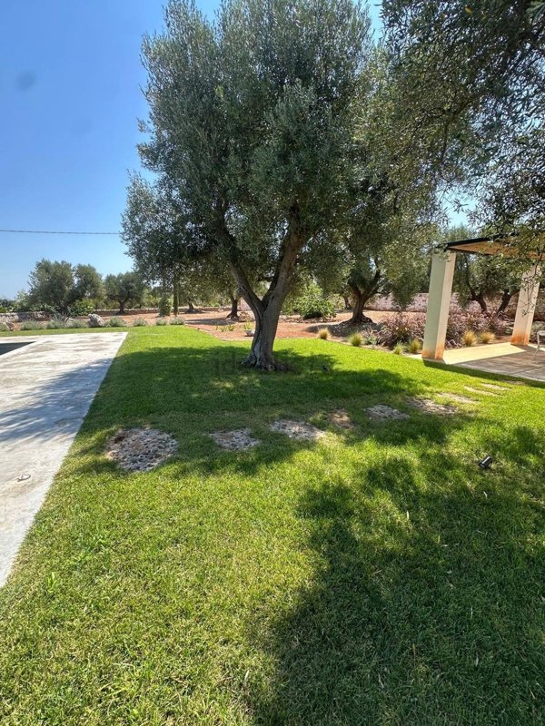 casa indipendente in vendita ad Ostuni